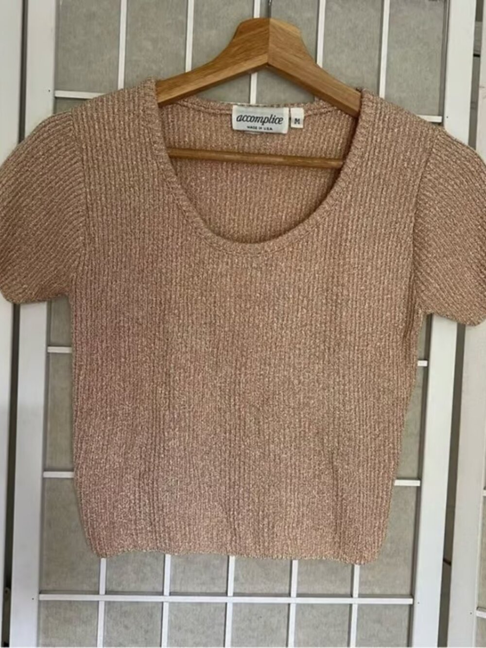 Accomplice Vintage knit crop top size medium oatmeal beige round neck